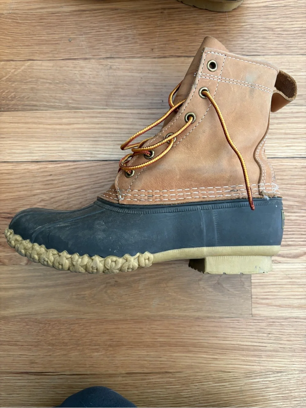 LL Bean Bean Boots Size 7